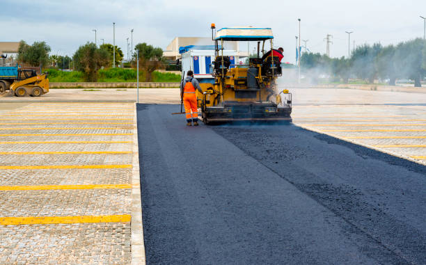 Best Driveway Paving Contractor  in Leon, IA